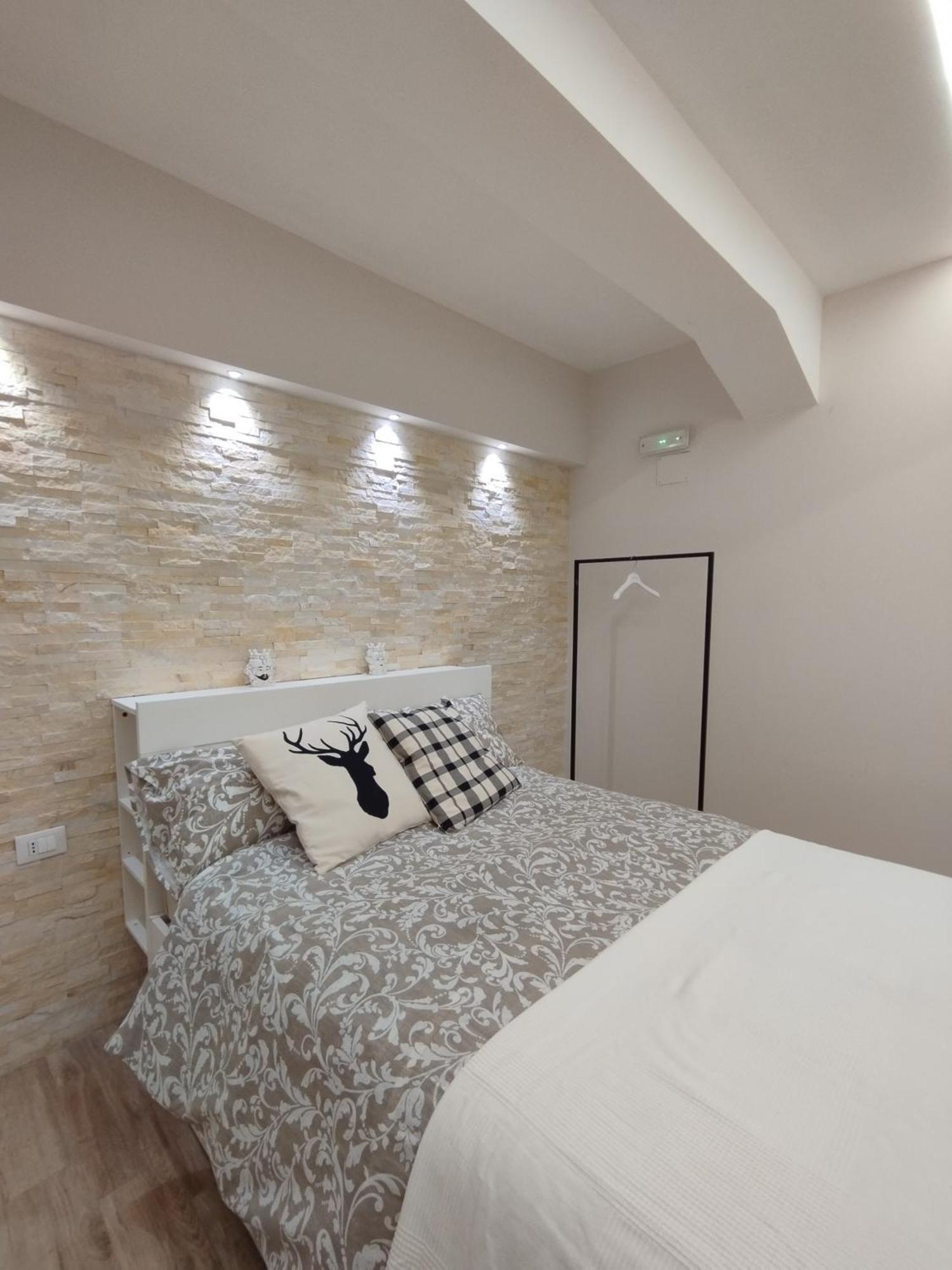 La Casa Nel Cortile Διαμέρισμα Κατάνια Εξωτερικό φωτογραφία